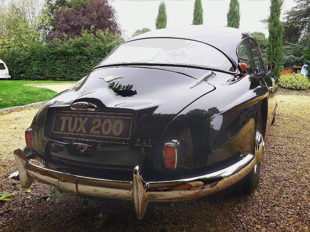 Jensen 541R with Aamgard PL04 classic rear lamps