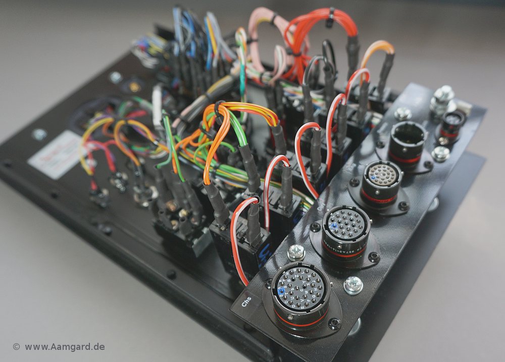 dashboard connectors by Deutsch and Souriau