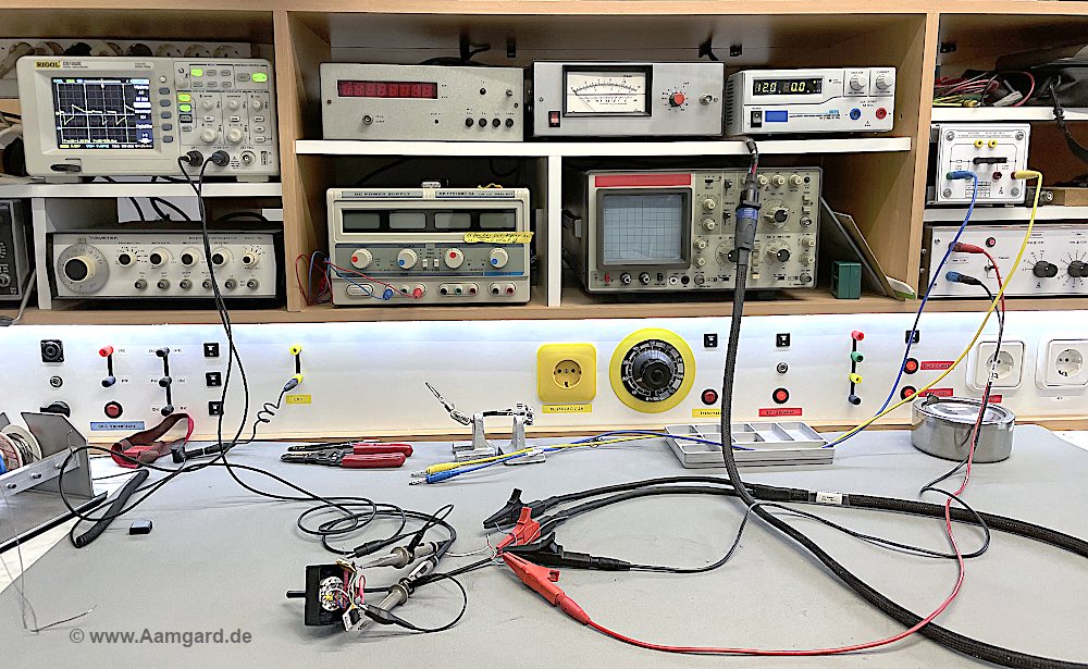 lab desk, development of an electronic module